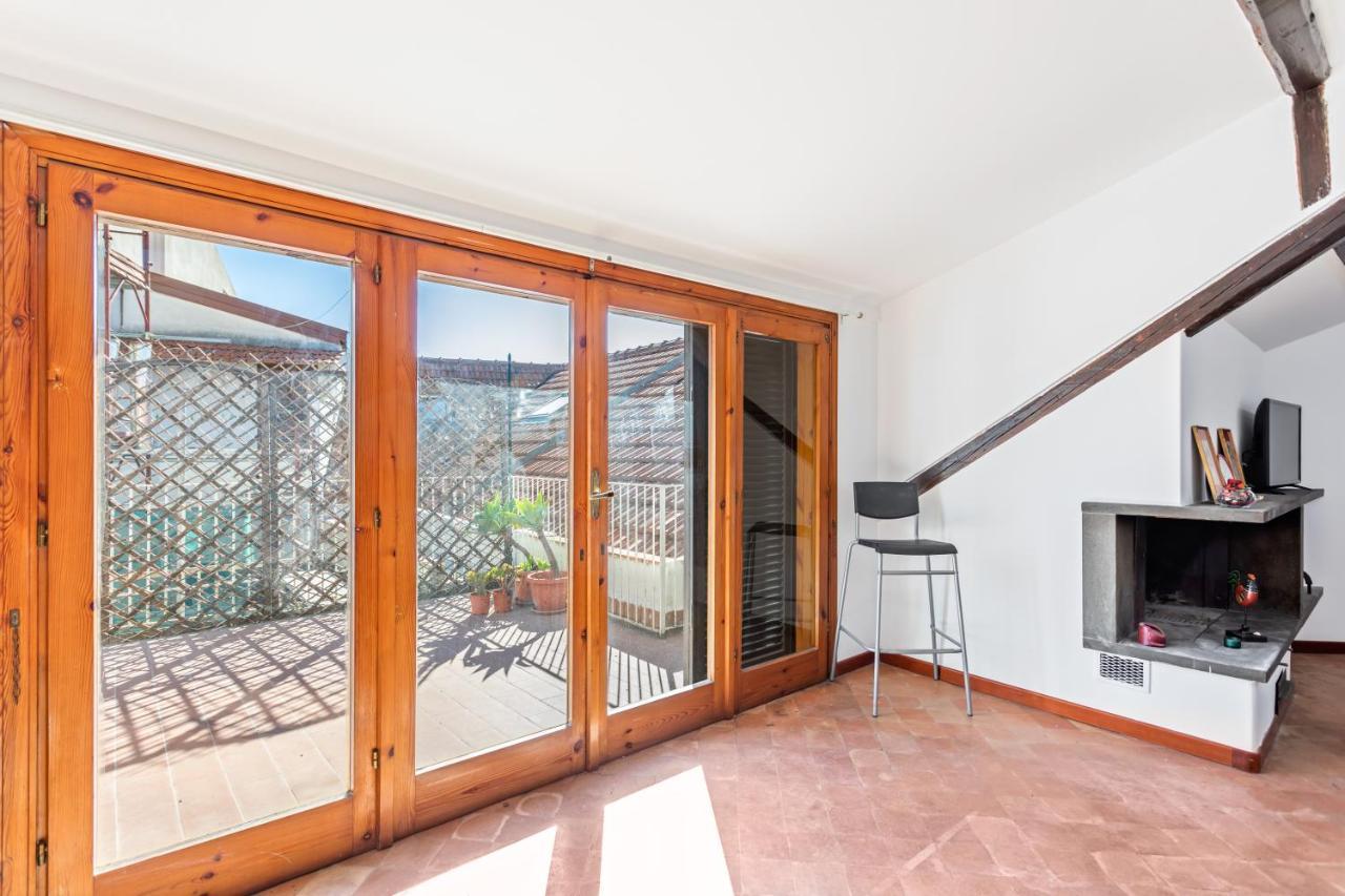 Liberta Frame Apartment With Terrace And Etna View Катания Екстериор снимка